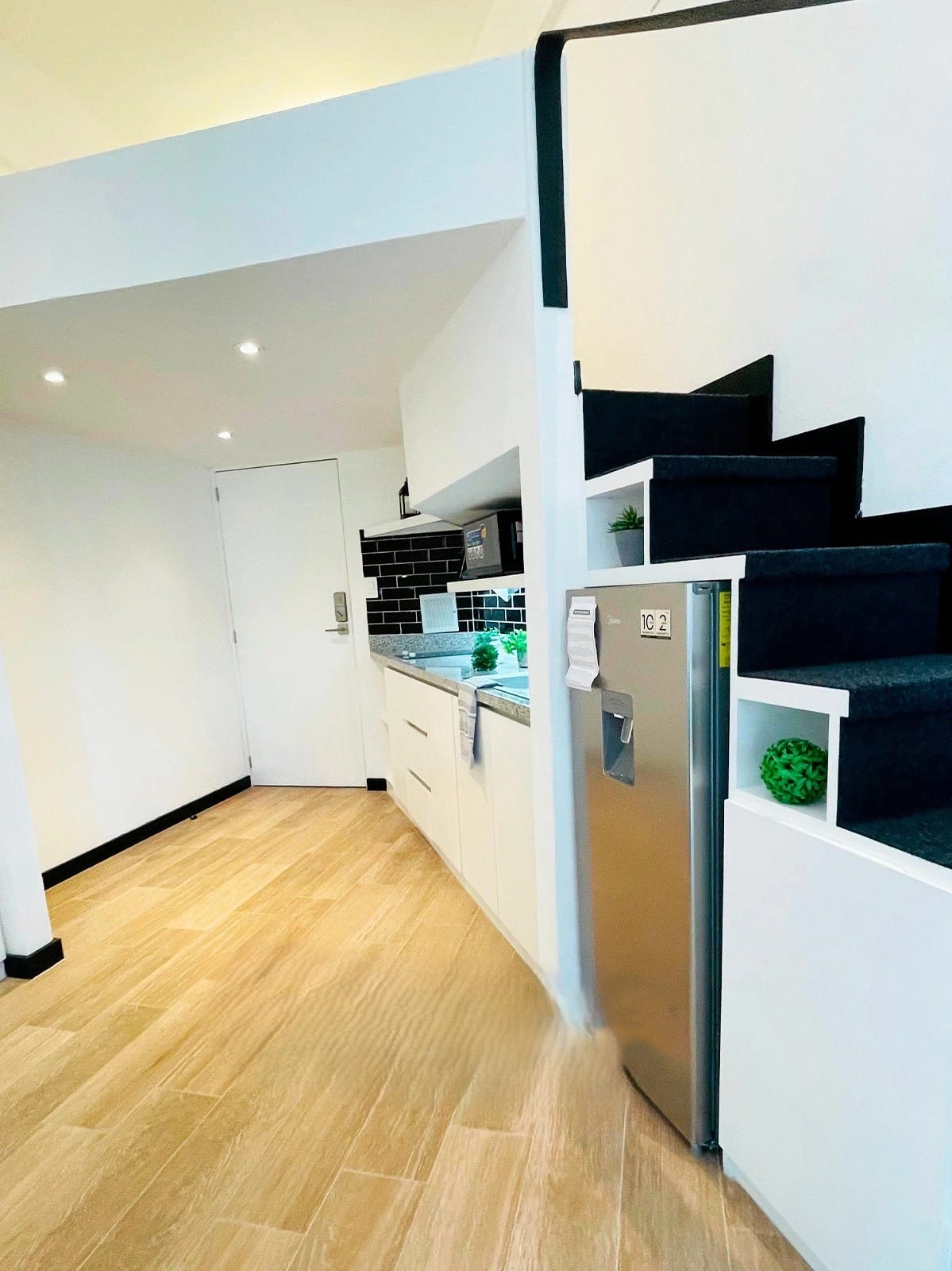 Loft Amueblado en Renta Zona 10 codigo.DA36922 — Apartamento en Alquiler en Zona 10, Guatemala, Ciudad — foto 3 de 16