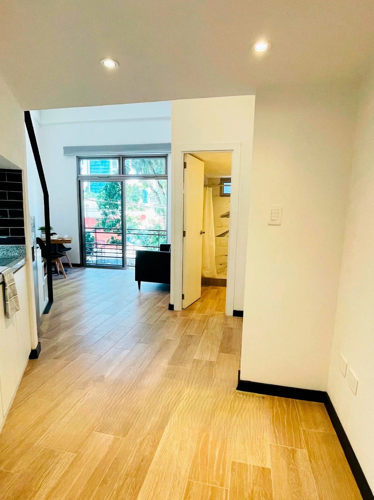 Loft Amueblado en Renta Zona 10 codigo.DA36922 — Apartamento en Alquiler en Zona 10, Guatemala, Ciudad — foto 1 de 16