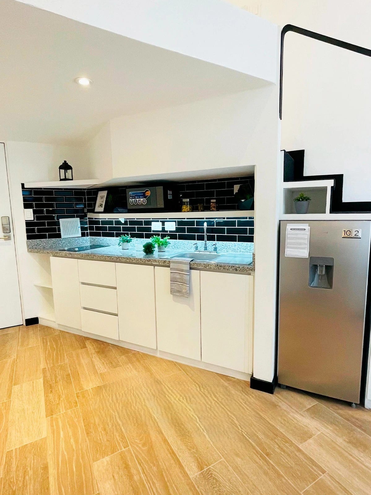 Loft Amueblado en Renta Zona 10 codigo.DA36922 — Apartamento en Alquiler en Zona 10, Guatemala, Ciudad — foto 15 de 16
