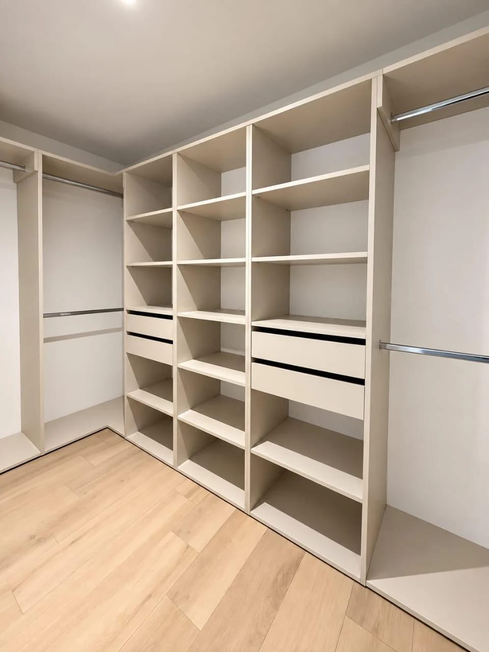 Apartamento en Renta Zona 10 codigo. CA36979 — Apartamento en Alquiler en Zona 10, Guatemala, Ciudad — foto 8 de 10