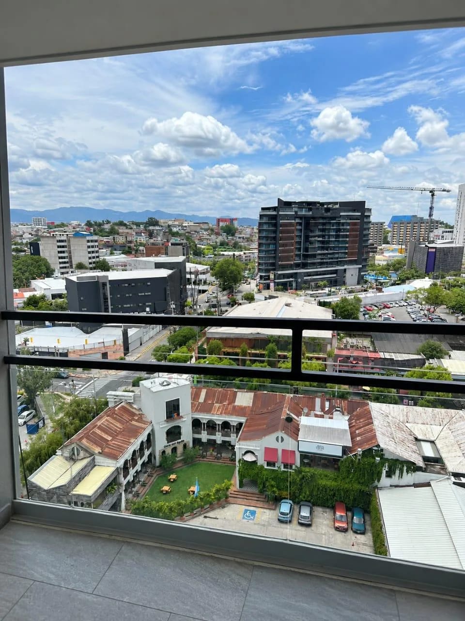 Apartamento en Renta Zona 4 cod. CA37061 — Apartamento en Alquiler en Zona 4, Guatemala, Ciudad — foto 11 de 12