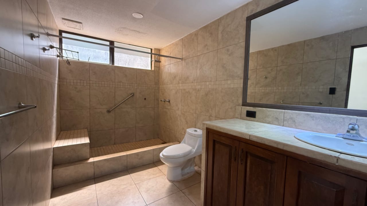 Apartamento en Zona 15 — Apartamento en Alquiler en Zona 15, Guatemala, Ciudad — foto 15 de 15