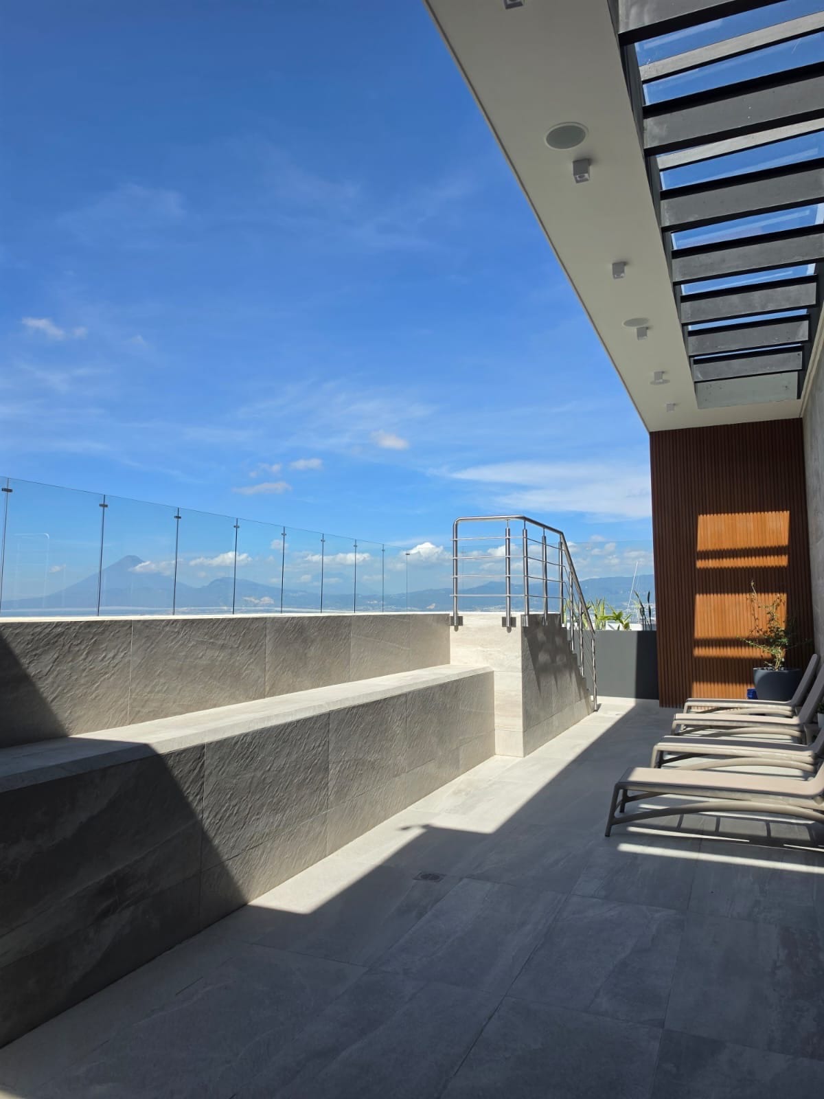 Lindo apto. En Zona 15 — Apartamento en Alquiler en Hessen Apartamentos, Zona 15, Guatemala, Ciudad — foto 4 de 10