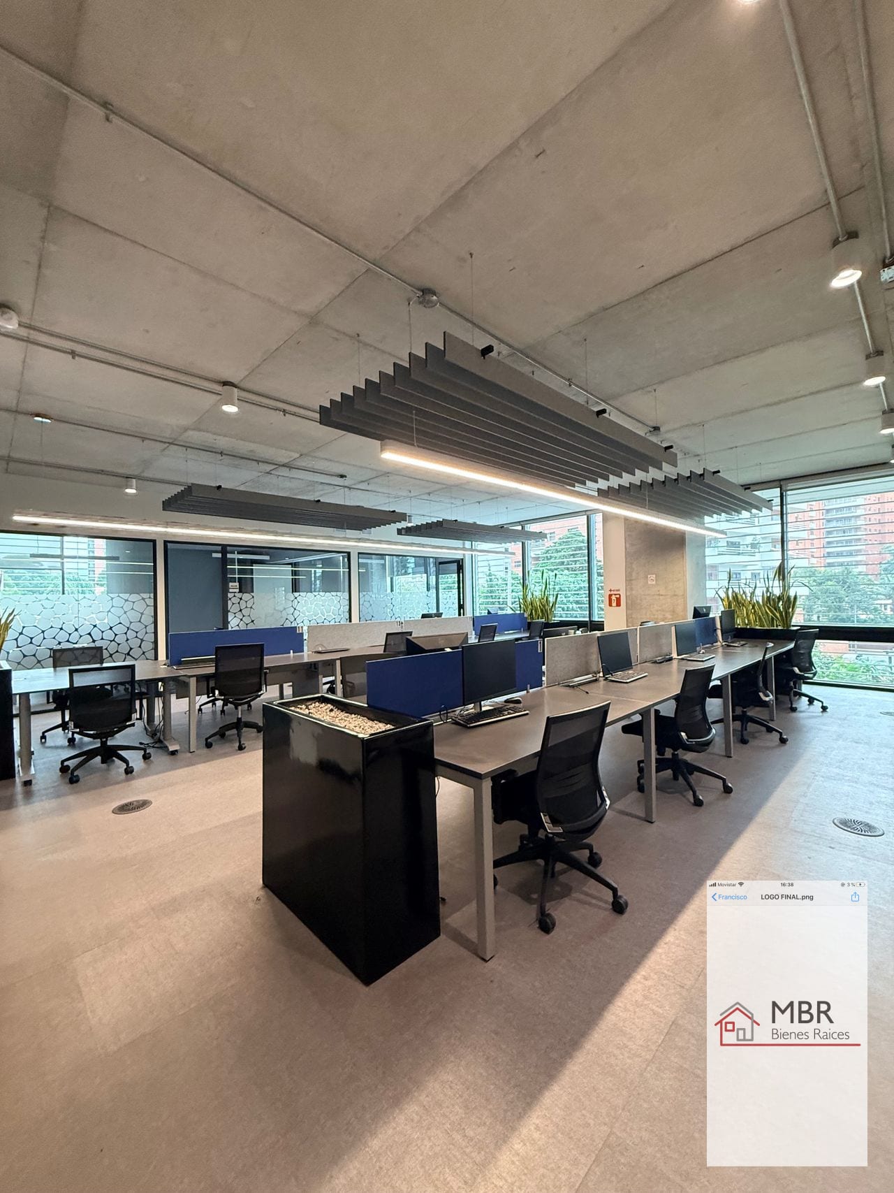Espectacular oficina amueblado , zona 10 , Óptima . — Oficina en Alquiler en Optima Centro de Negocios, Zona 10, Guatemala, Ciudad — foto 9 de 17