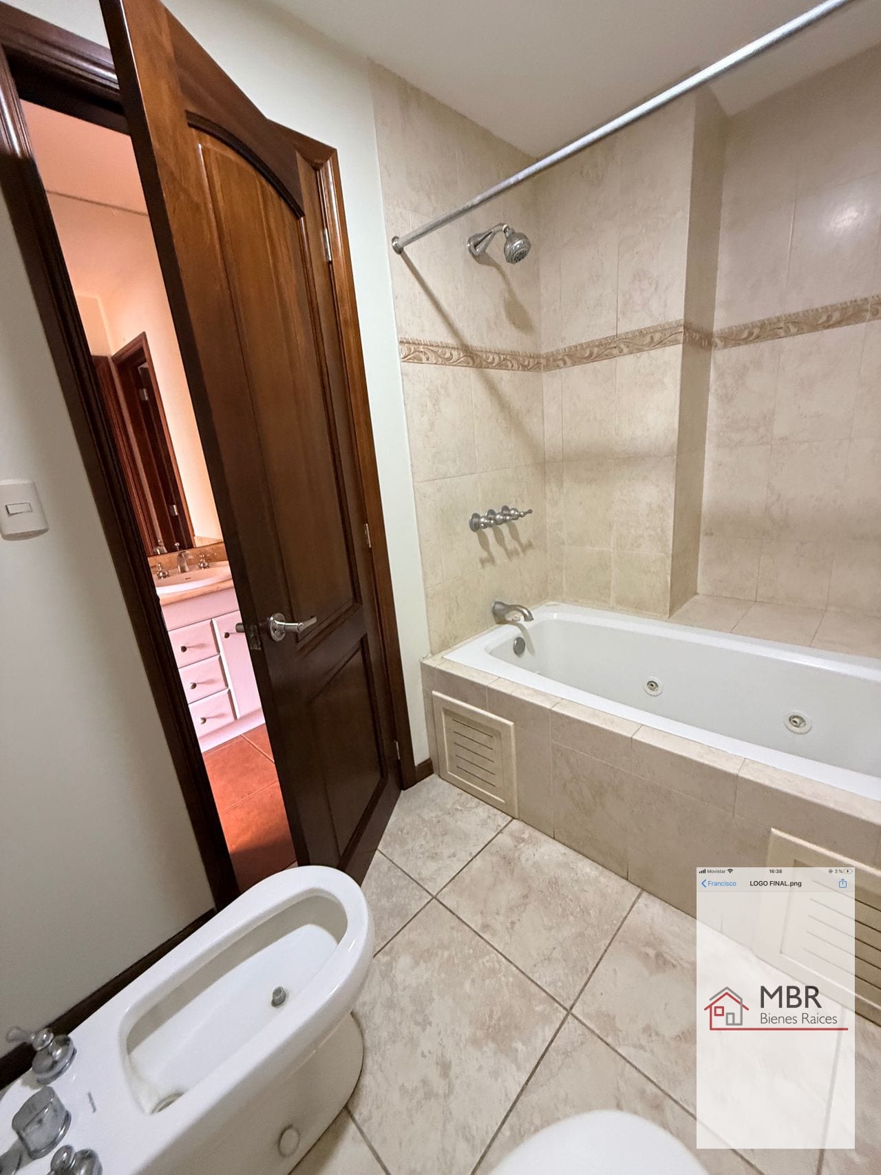 Espectacular apartamento en renta zona 10, Torre del valle . — Apartamento en Alquiler en Torre Del Valle, Zona 10, Guatemala, Ciudad — foto 8 de 17