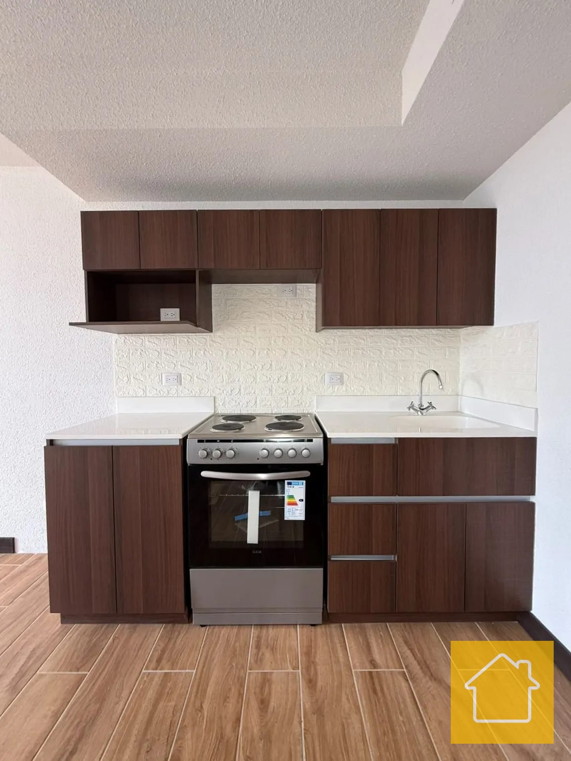 Apto Nuevo en Zona 1 con Excelente Ubicación para Renta Inmediata — Apartamento en Alquiler en El Centro, Zona 1, Guatemala, Ciudad — foto 1 de 11