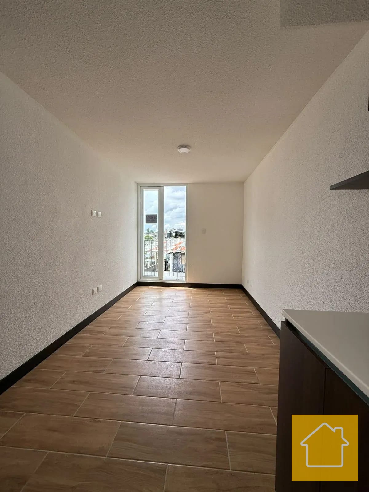 Apto Nuevo en Zona 1 con Excelente Ubicación para Renta Inmediata — Apartamento en Alquiler en El Centro, Zona 1, Guatemala, Ciudad — foto 4 de 11