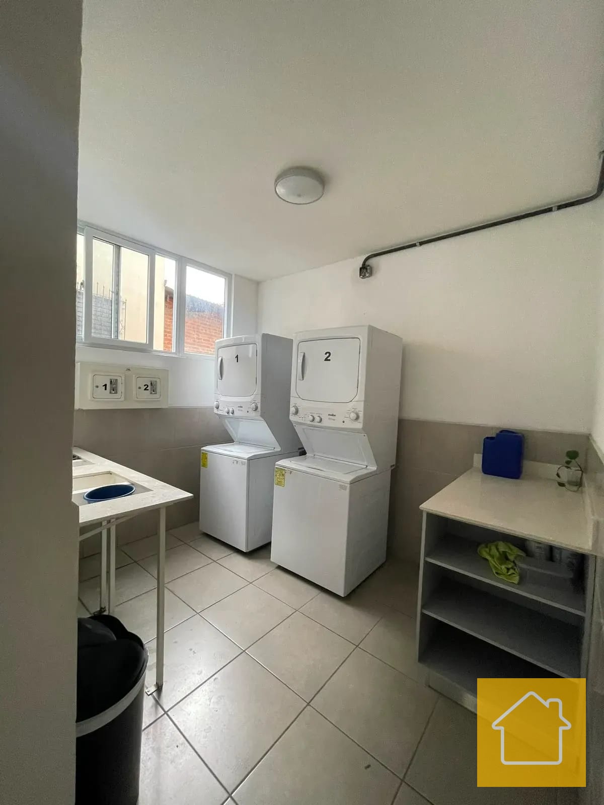 Apartamento Céntrico en Mixco Edificio Akari para Renta Inmediata — Apartamento en Alquiler en Akari, Zona 2 Mixco, Guatemala, Ciudad — foto 11 de 16
