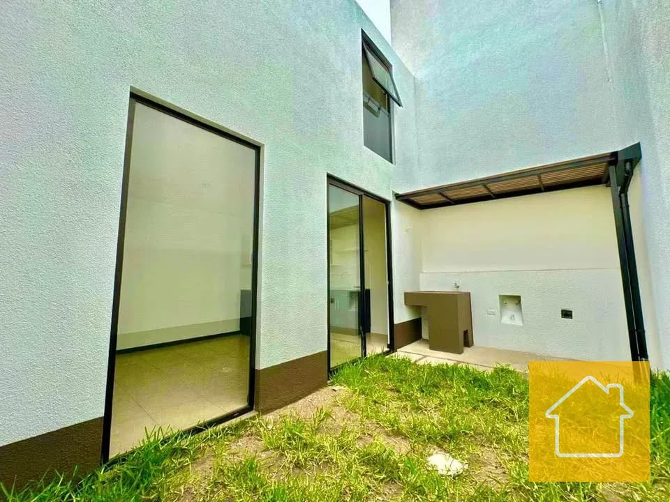 Casa en Renta Senderos del Comendador Ciudad Vieja AGT3028 — Casa en Alquiler en Cortijo de Las Flores, Ciudad Vieja, Sacatepéquez — foto 4 de 8