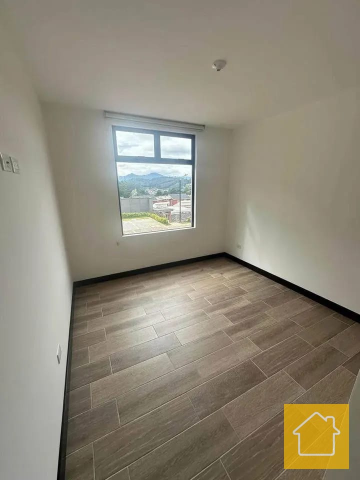 Apto Disponible en Cañadas del Choachorral 3 Hab — Apartamento en Alquiler en El Campestre, San Lucas Sacatepéquez, Sacatepéquez — foto 5 de 9