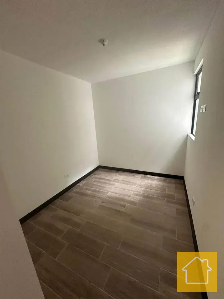 Apto Disponible en Cañadas del Choachorral 3 Hab — Apartamento en Alquiler en El Campestre, San Lucas Sacatepéquez, Sacatepéquez — foto 6 de 9