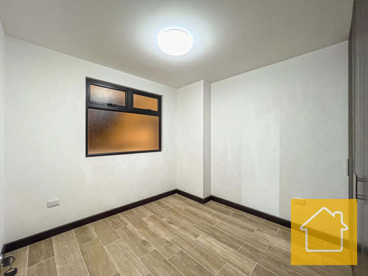 Apto Disponible en Petápolis Zona 12 Cerca de la Usac Renta Inmediata — Apartamento en Alquiler en Petápolis, Zona 12, Guatemala, Ciudad — foto 4 de 17