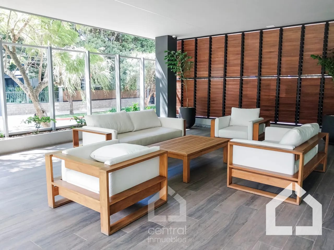 Exclusivo apartamento en renta de 3 habitaciones en Vasanta zona 10 — Apartamento en Alquiler en Vasanta, Zona 10, Guatemala, Ciudad — foto 17 de 17