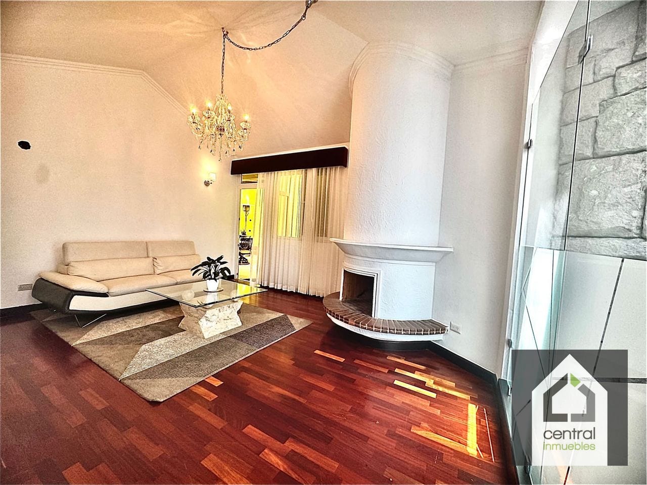 Casa en venta Colonia Sta, Rosalía, Condominio La Laguna (copia) — Casa en Alquiler en Santa Catarina Pinula, Guatemala, Ciudad — foto 5 de 17