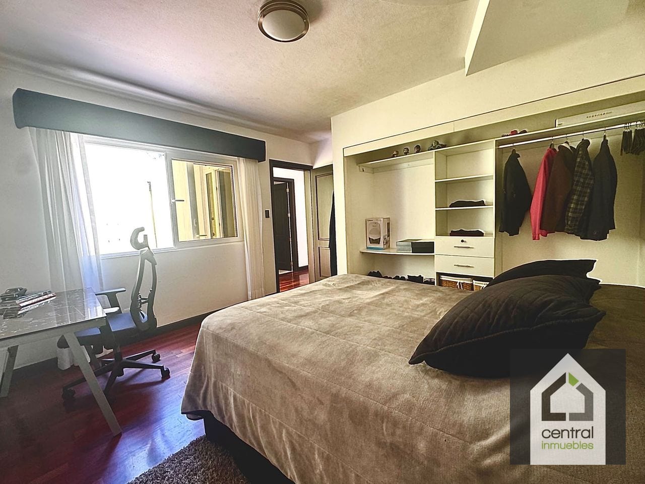Casa en venta Colonia Sta, Rosalía, Condominio La Laguna (copia) — Casa en Alquiler en Santa Catarina Pinula, Guatemala, Ciudad — foto 13 de 17