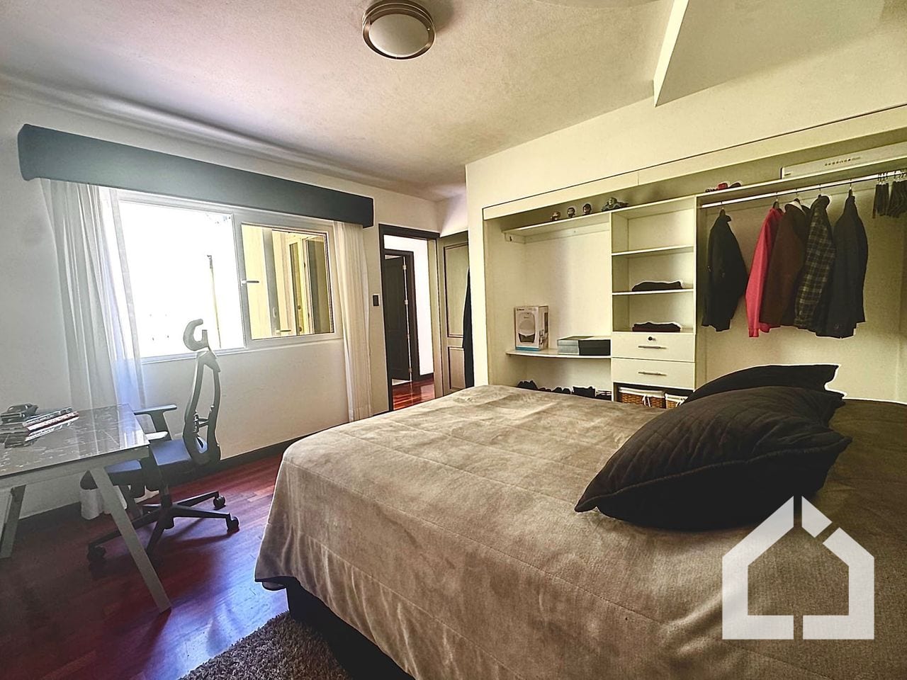 Casa en venta Colonia Sta, Rosalía, Condominio La Laguna — Casa en Venta en Santa Catarina Pinula, Guatemala, Ciudad — foto 13 de 17