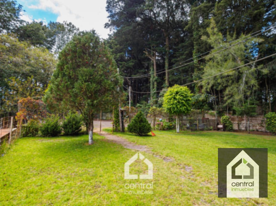 Granja con casa de 4 habitaciones y terrenos en San Lucas, Sac. — Terreno en Venta en San Lucas Sacatepéquez, Sacatepéquez — foto 2 de 13