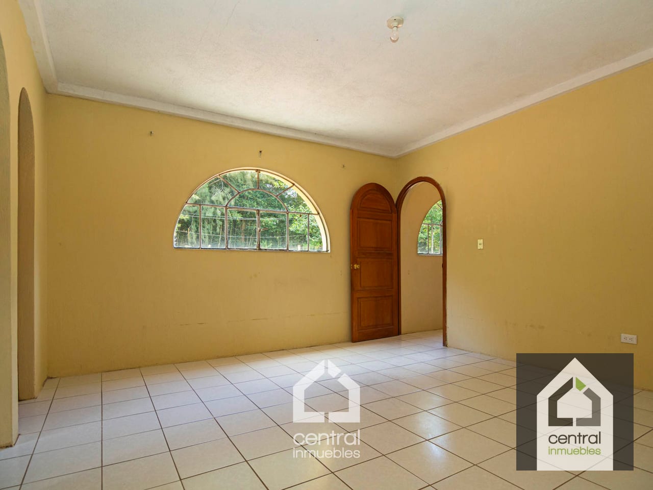 Granja con casa de 4 habitaciones y terrenos en San Lucas, Sac. — Terreno en Venta en San Lucas Sacatepéquez, Sacatepéquez — foto 11 de 13