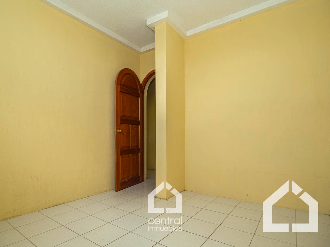 Granja con casa de 4 habitaciones y terrenos en San Lucas, Sac. — Terreno en Venta en San Lucas Sacatepéquez, Sacatepéquez — foto 12 de 13