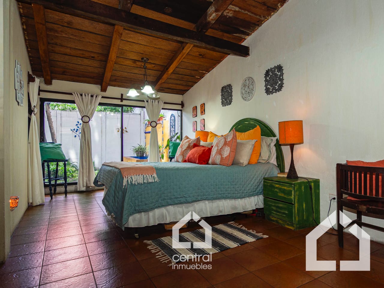 Casas de 4 habitaciones en colonia Alvarado, Mixco — Casa en Venta en Zona 2 Mixco, Guatemala, Ciudad — foto 9 de 15