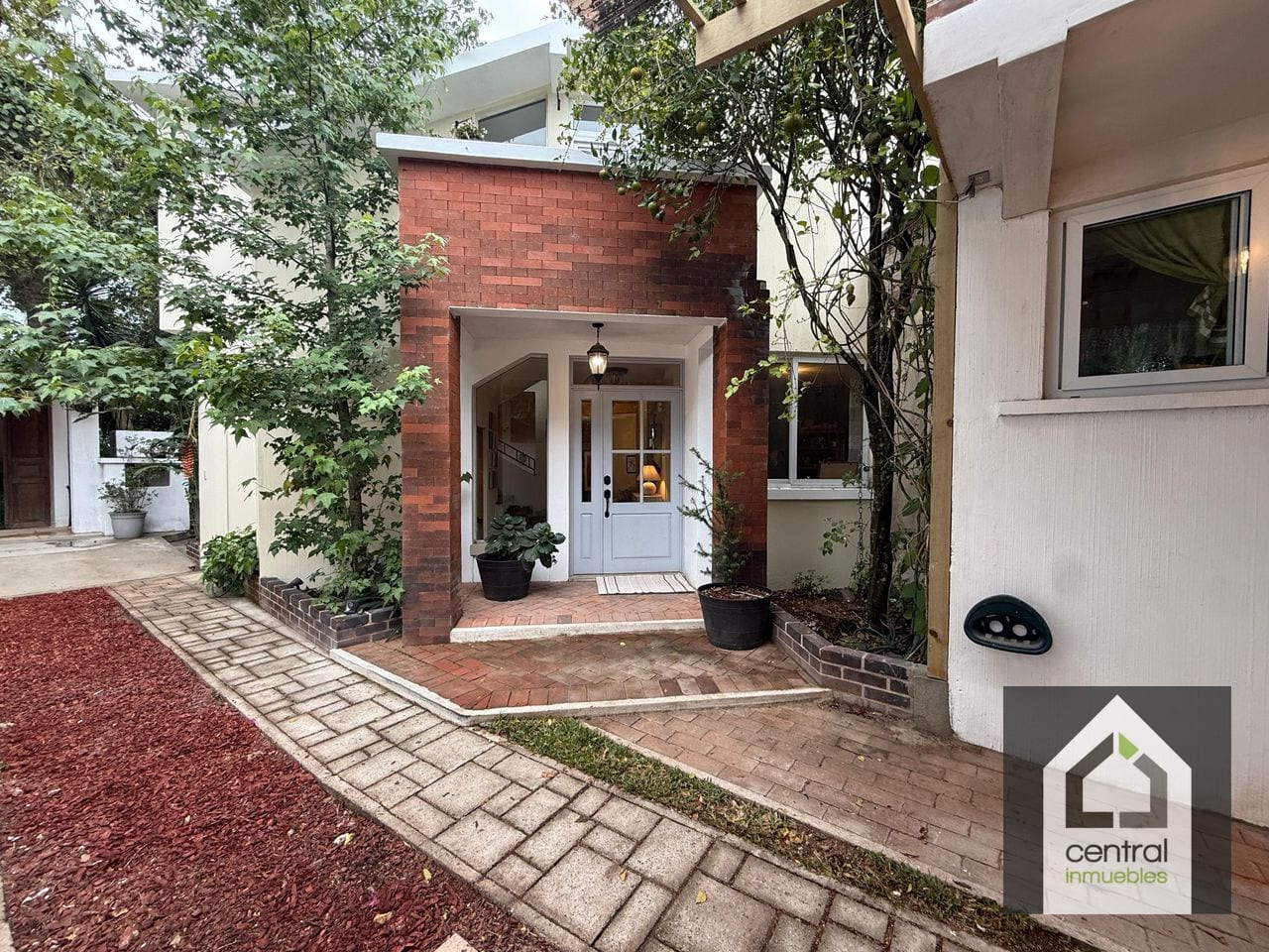 Casa en venta en zona 2, El Zapote. — Casa en Venta en El Zapote, Zona 2, Guatemala, Ciudad — foto 2 de 16