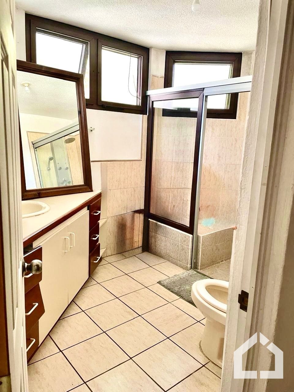 Casa en venta fuera de garita, Planes de San Miguel Arrazola — Casa en Venta en Carretera a El Salvador, Guatemala, Ciudad — foto 13 de 17