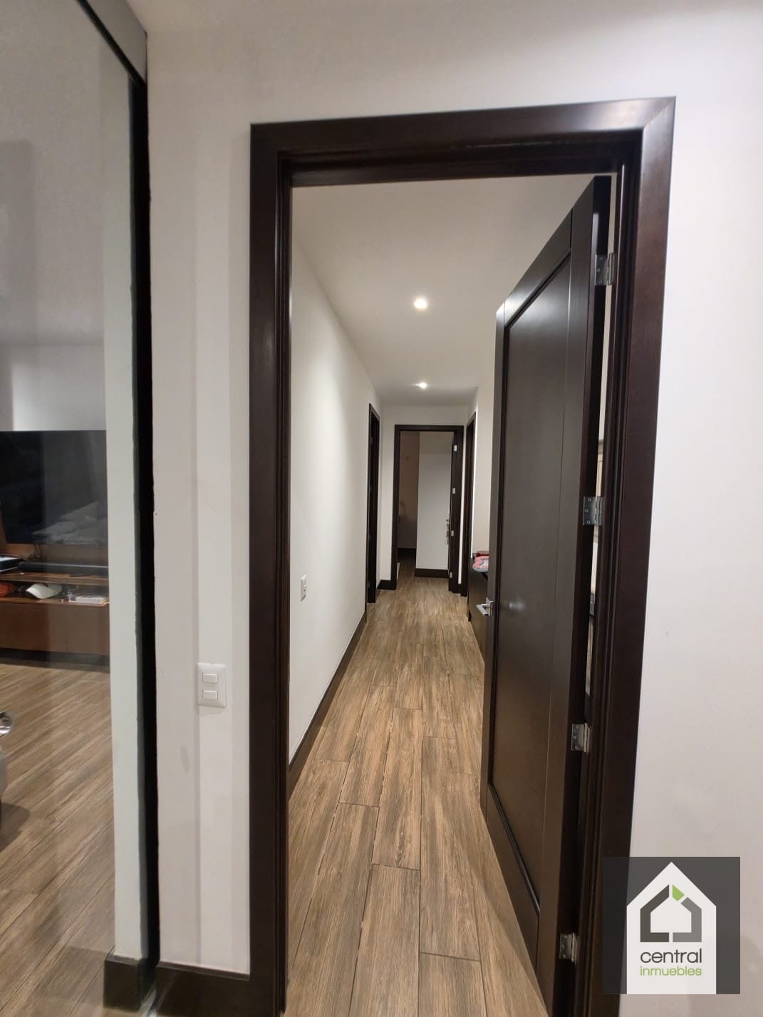 Apartamento en venta, Edificio Vistana — Apartamento en Venta en Vistana, Zona 14, Guatemala, Ciudad — foto 10 de 16