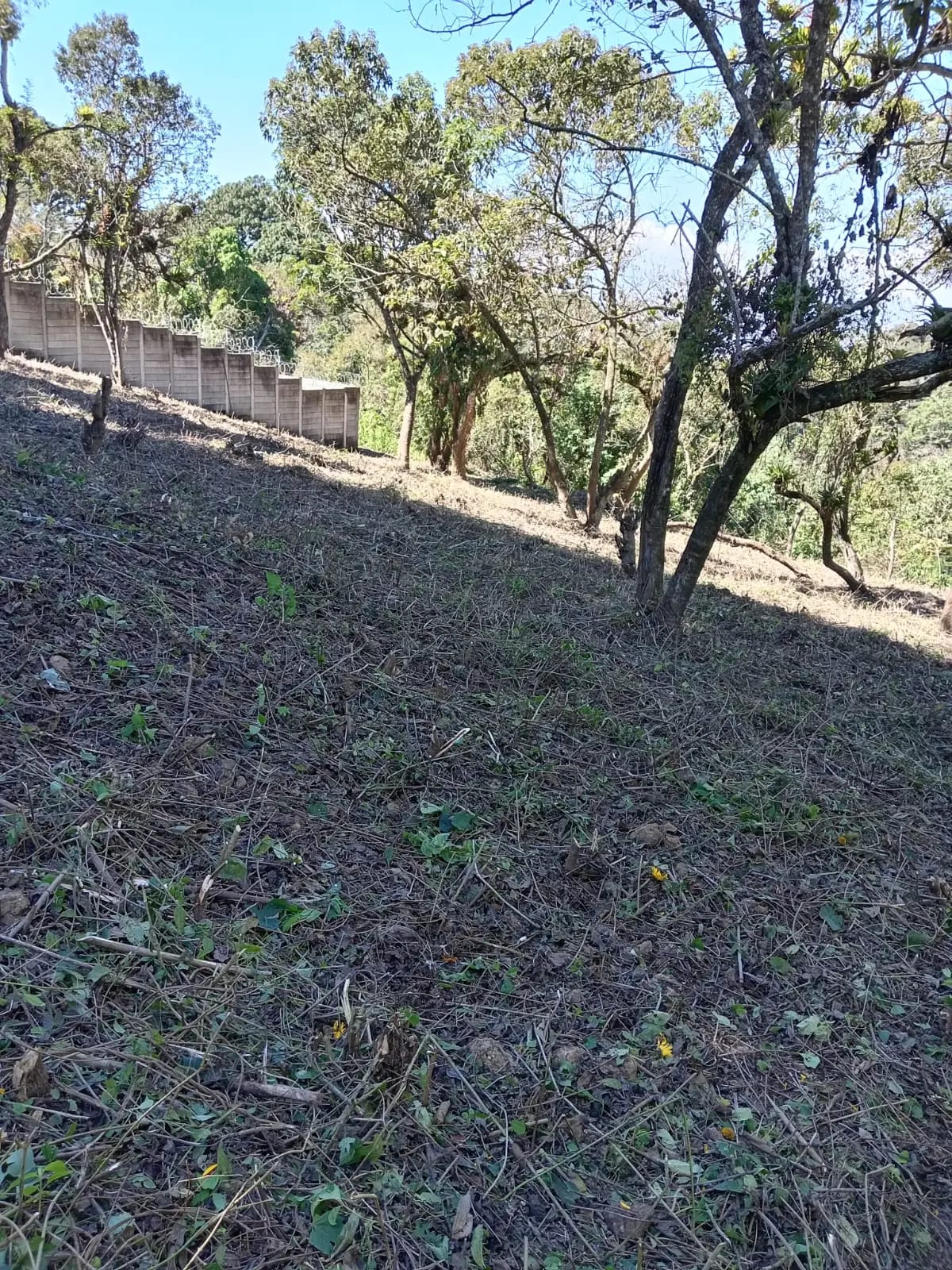 Terreno en VENTA en San Vicente CAES Km 16.5 — Terreno en Venta en Santa Catarina Pinula, Guatemala, Ciudad — foto 2 de 5