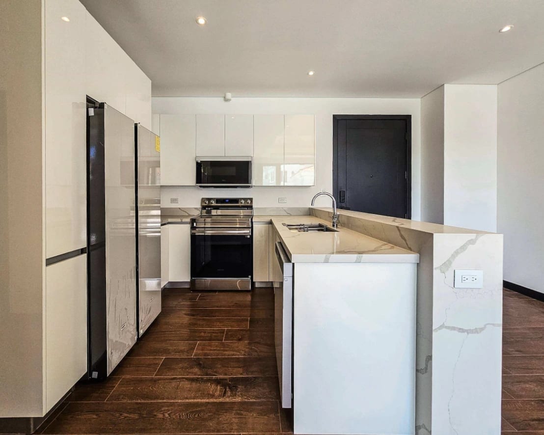 Apartamento en ALQUILER en Lirios de Cayala zona 16 — Apartamento en Alquiler en Zona 16, Guatemala, Ciudad — foto 1 de 17