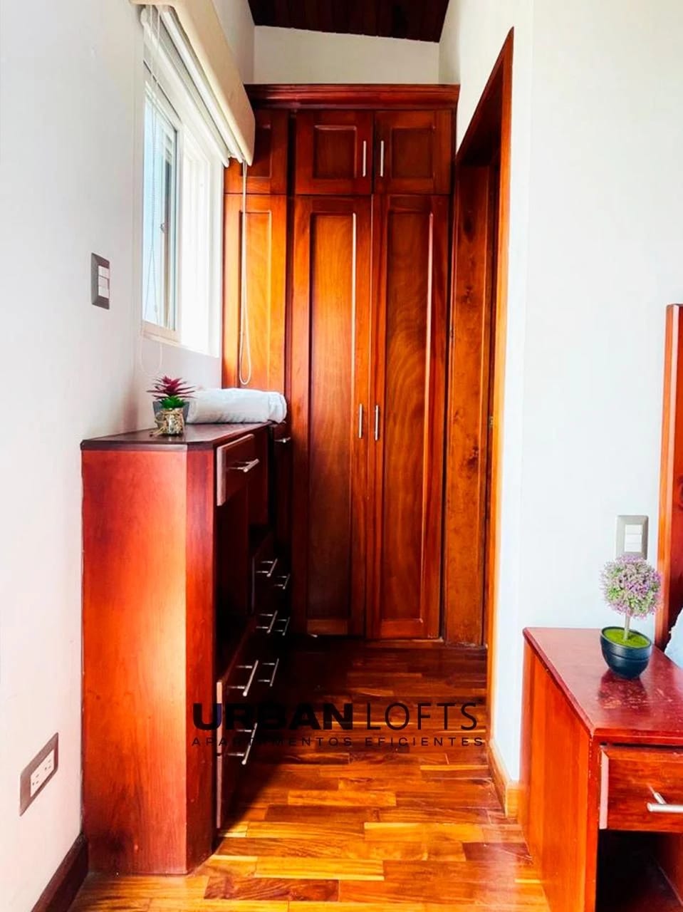 Apartamento en Renta Edificio Lindora Zona 16 — Apartamento en Alquiler en La Montaña, Zona 16, Guatemala, Ciudad — foto 5 de 17