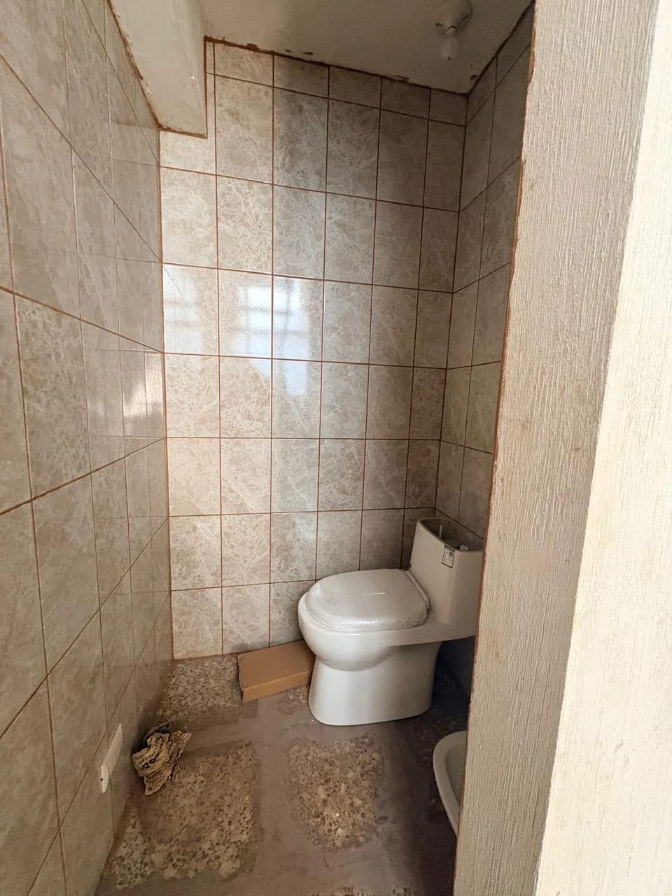 EDIFICIO NUEVO DE TRES NIVELES EN VENTA – AVENIDA BOLÍVAR — Edificio en Venta en Zona 8, Guatemala, Ciudad — foto 8 de 8