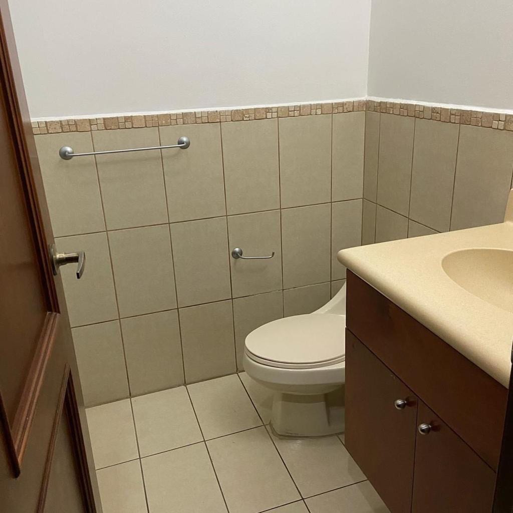 Amplio Apartamento en Renta – Torre Oakland 1 — Apartamento en Alquiler en Oakland I, Zona 10, Guatemala, Ciudad — foto 10 de 17