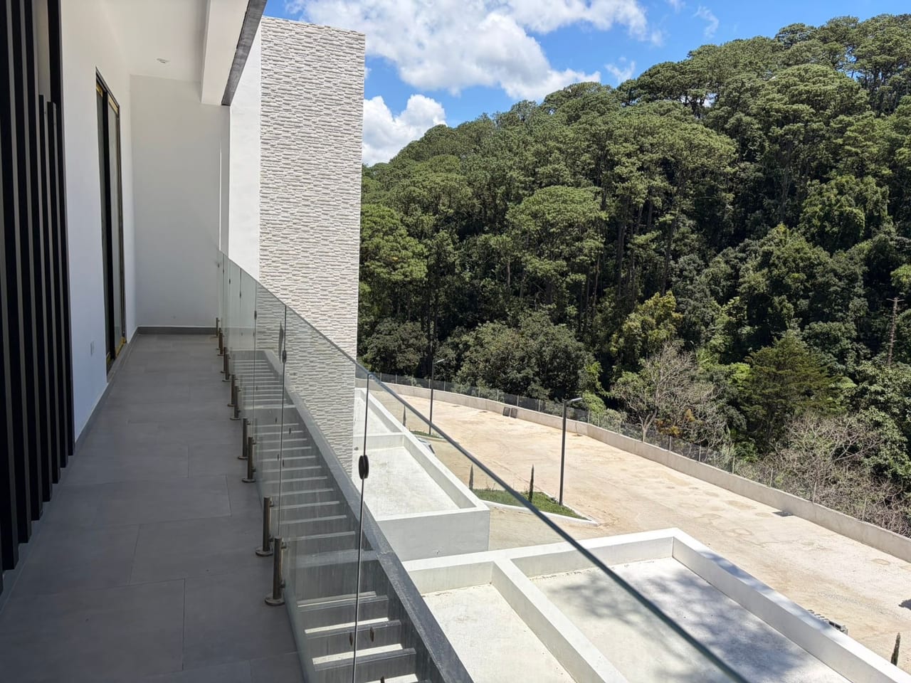 Casa en Venta | la Reserva, Santa Rosalía – KM 12 CES — Casa en Venta en Santa Rosalia La Laguna, Carretera a El Salvador, Guatemala, Ciudad — foto 5 de 16
