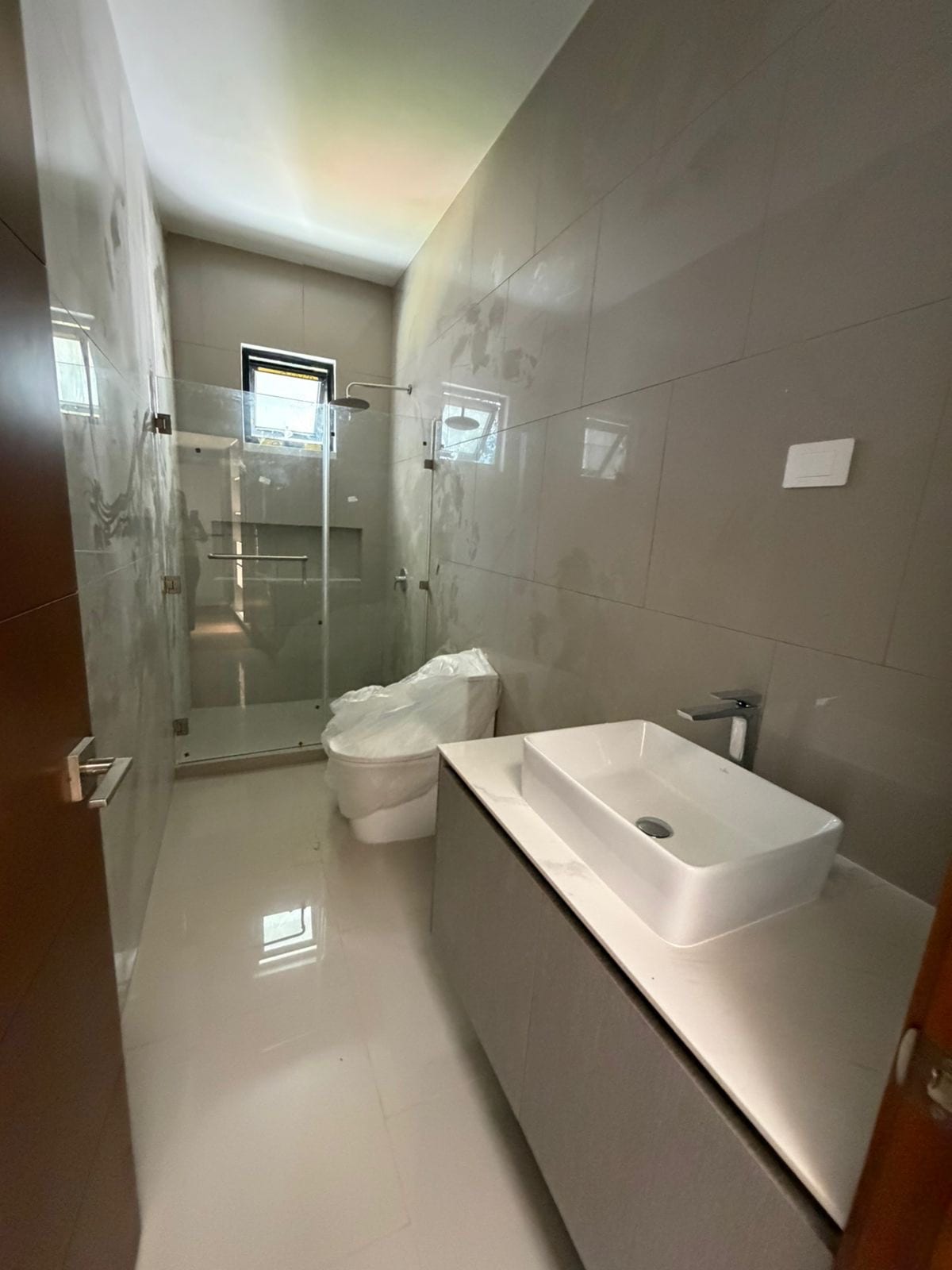 Casa en Venta | la Reserva, Santa Rosalía – KM 12 CES — Casa en Venta en Santa Rosalia La Laguna, Carretera a El Salvador, Guatemala, Ciudad — foto 10 de 16