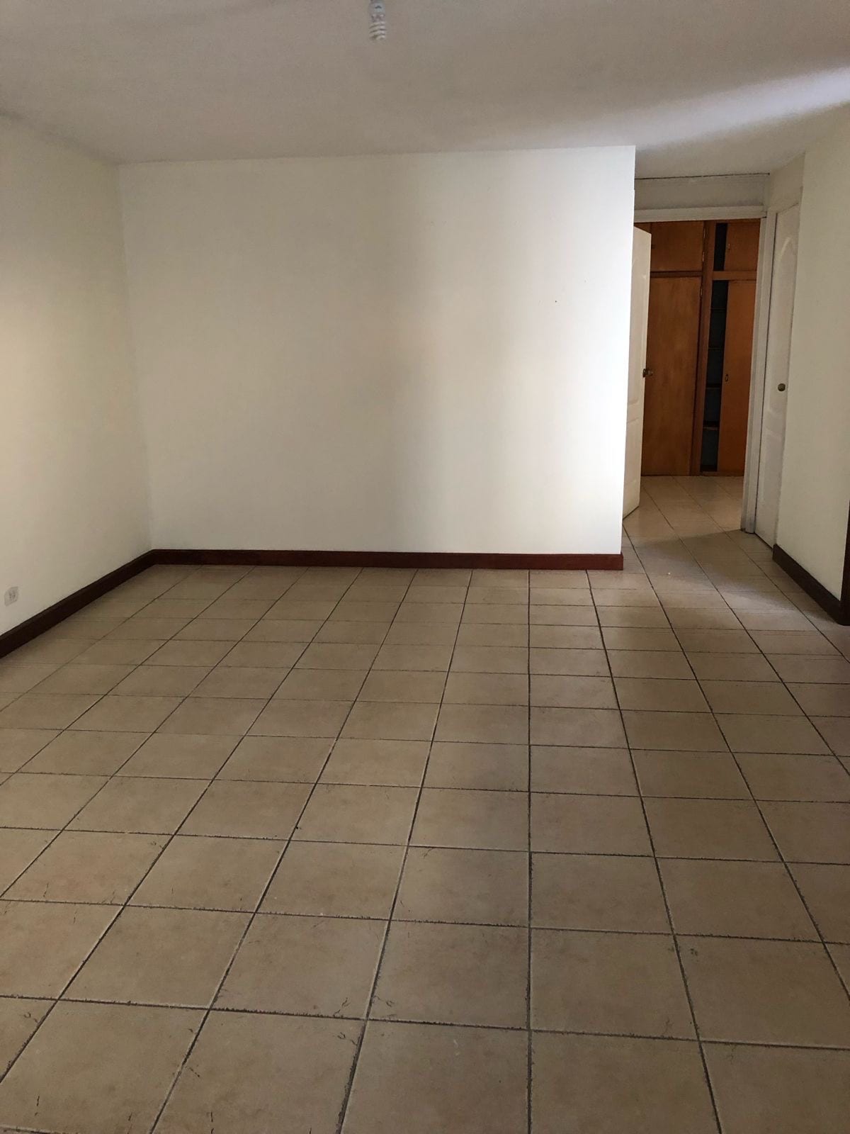 Casa de 1 Nivel en Venta – Condominio el Escalón, San Cristóbal — Casa en Venta en Zona 8 Mixco, Guatemala, Ciudad — foto 1 de 11