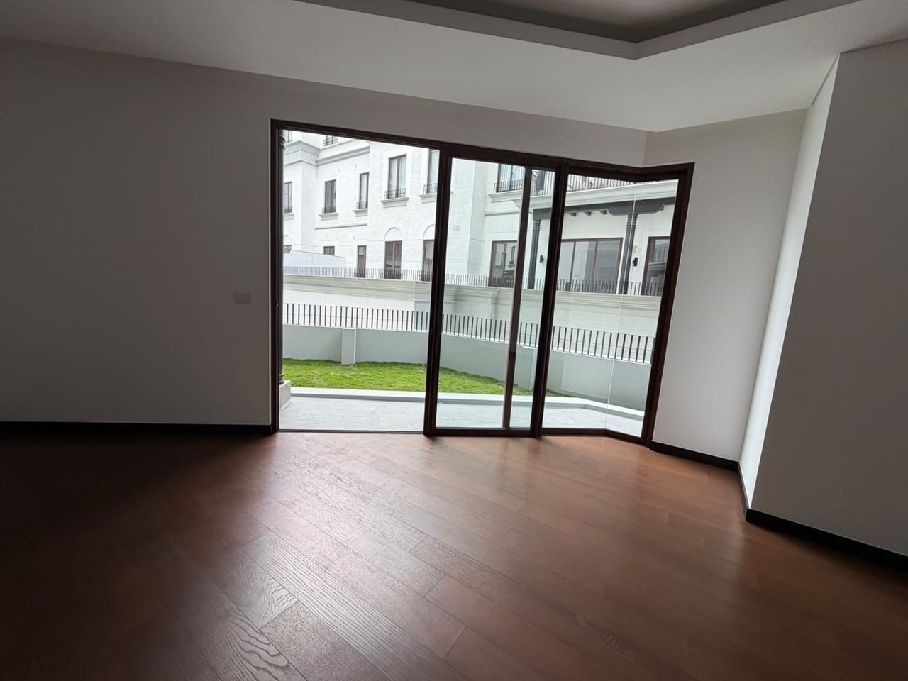 Apartamento en Renta con Jardín, Nogales de Cayalá — Apartamento en Alquiler en Nogales de Cayalá, Zona 16, Guatemala, Ciudad — foto 1 de 17