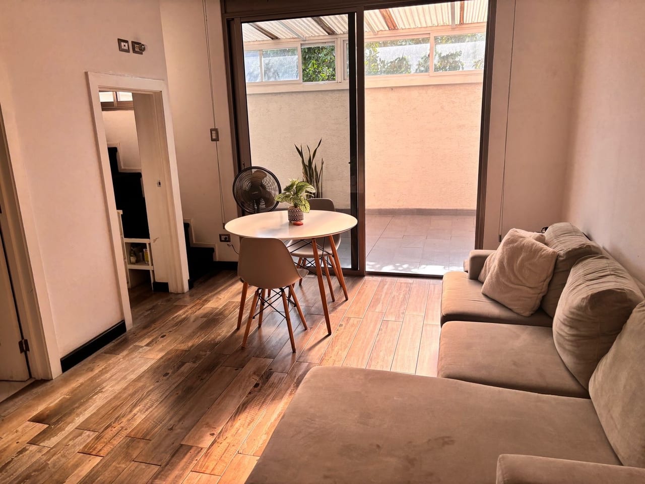 Apartamento Amueblado Tipo Loft en Renta | Adamant – Zona 15, VH3 — Apartamento en Alquiler en Adamant, Zona 15, Guatemala, Ciudad — foto 1 de 7