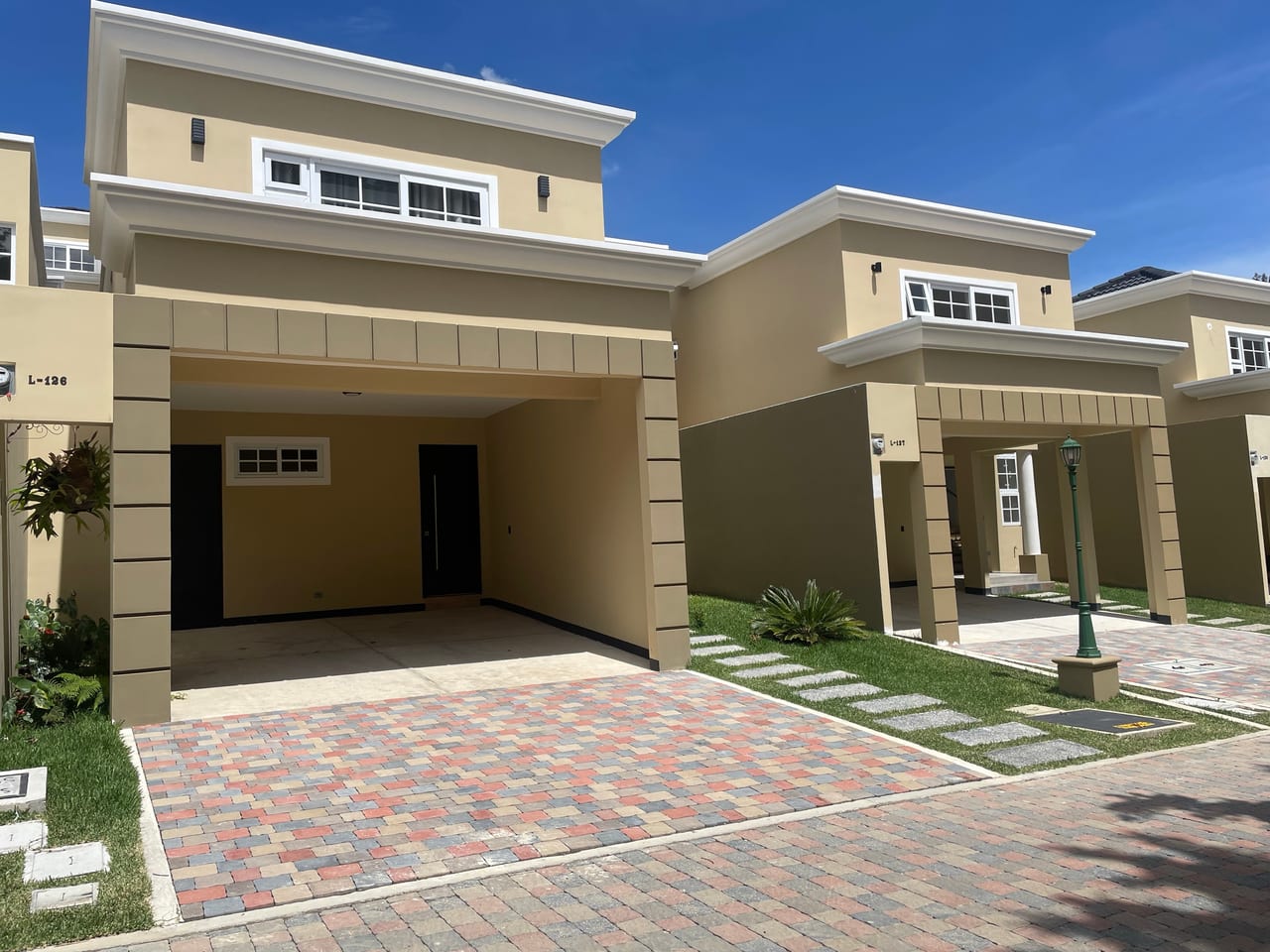 Últimas 3 casas en venta, listas para estrenar! Km. 21 Fraijanes — Casa en Venta en Entreverdes, Carretera a El Salvador, Guatemala, Ciudad — foto 3 de 3