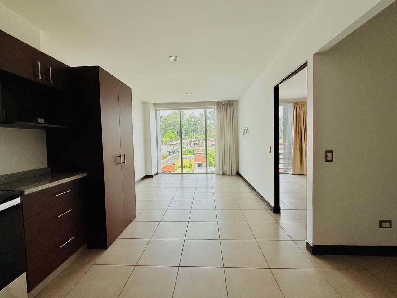 Apartamento en venta CAES — Apartamento en Venta en Carretera a El Salvador, Guatemala, Ciudad — foto 1 de 16
