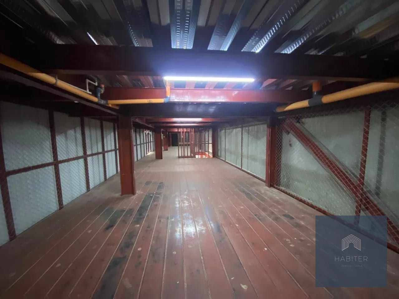 Rento Nave Fuera de Garita a una Cuadra de Calzada Roosevelt — Bodega / Ofibodega en Alquiler en Zona 2 Mixco, Guatemala, Ciudad — foto 3 de 15