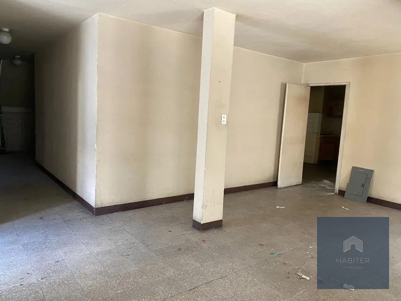 Rento Nave Fuera de Garita a una Cuadra de Calzada Roosevelt — Bodega / Ofibodega en Alquiler en Zona 2 Mixco, Guatemala, Ciudad — foto 5 de 15