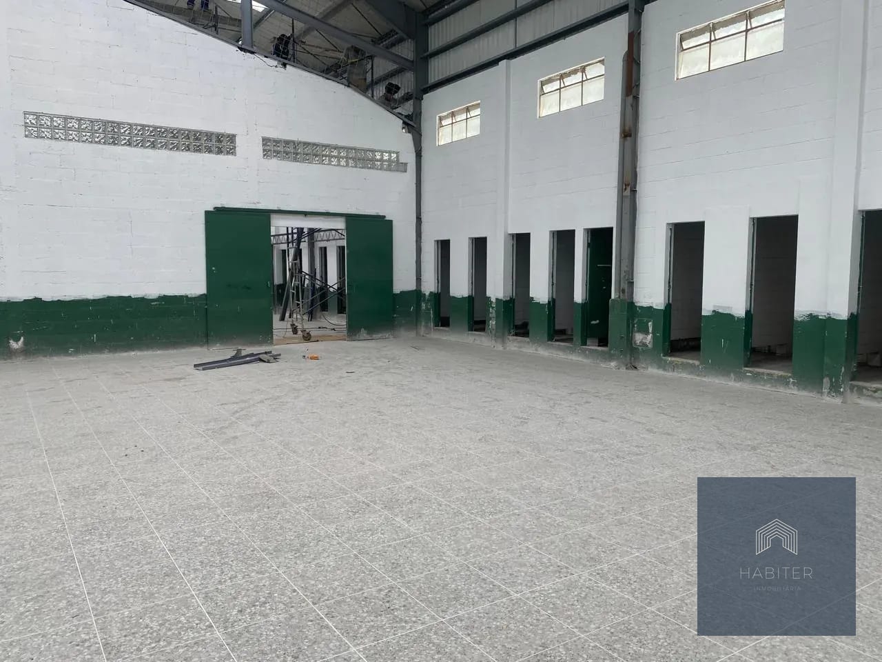 Rento Nave Fuera de Garita a una Cuadra de Calzada Roosevelt — Bodega / Ofibodega en Alquiler en Zona 2 Mixco, Guatemala, Ciudad — foto 12 de 15