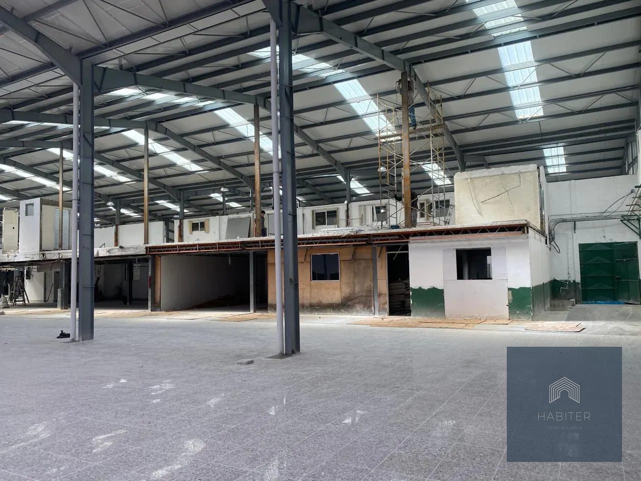 Rento Nave Fuera de Garita a una Cuadra de Calzada Roosevelt — Bodega / Ofibodega en Alquiler en Zona 2 Mixco, Guatemala, Ciudad — foto 13 de 15