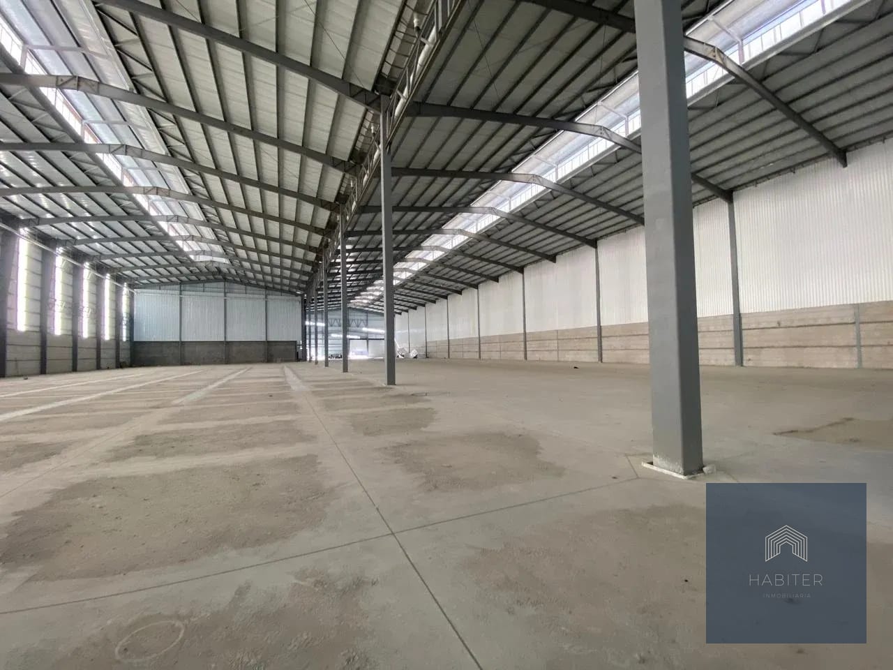 Rento Nave 5,000 mts. Libramiento Chimaltenango — Bodega / Ofibodega en Alquiler en Chimaltenango, Chimaltenango — foto 2 de 9
