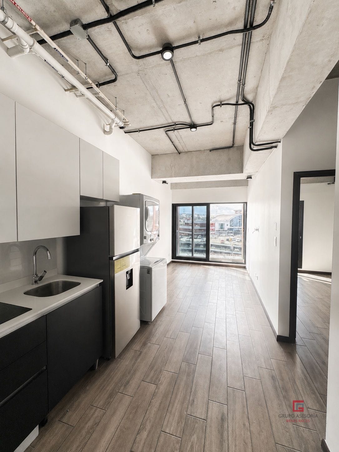 Ubicación privilegiada Apartamento en alquiler zona 4 — Apartamento en Alquiler en Séptimo, Zona 4, Guatemala, Ciudad — foto 1 de 16