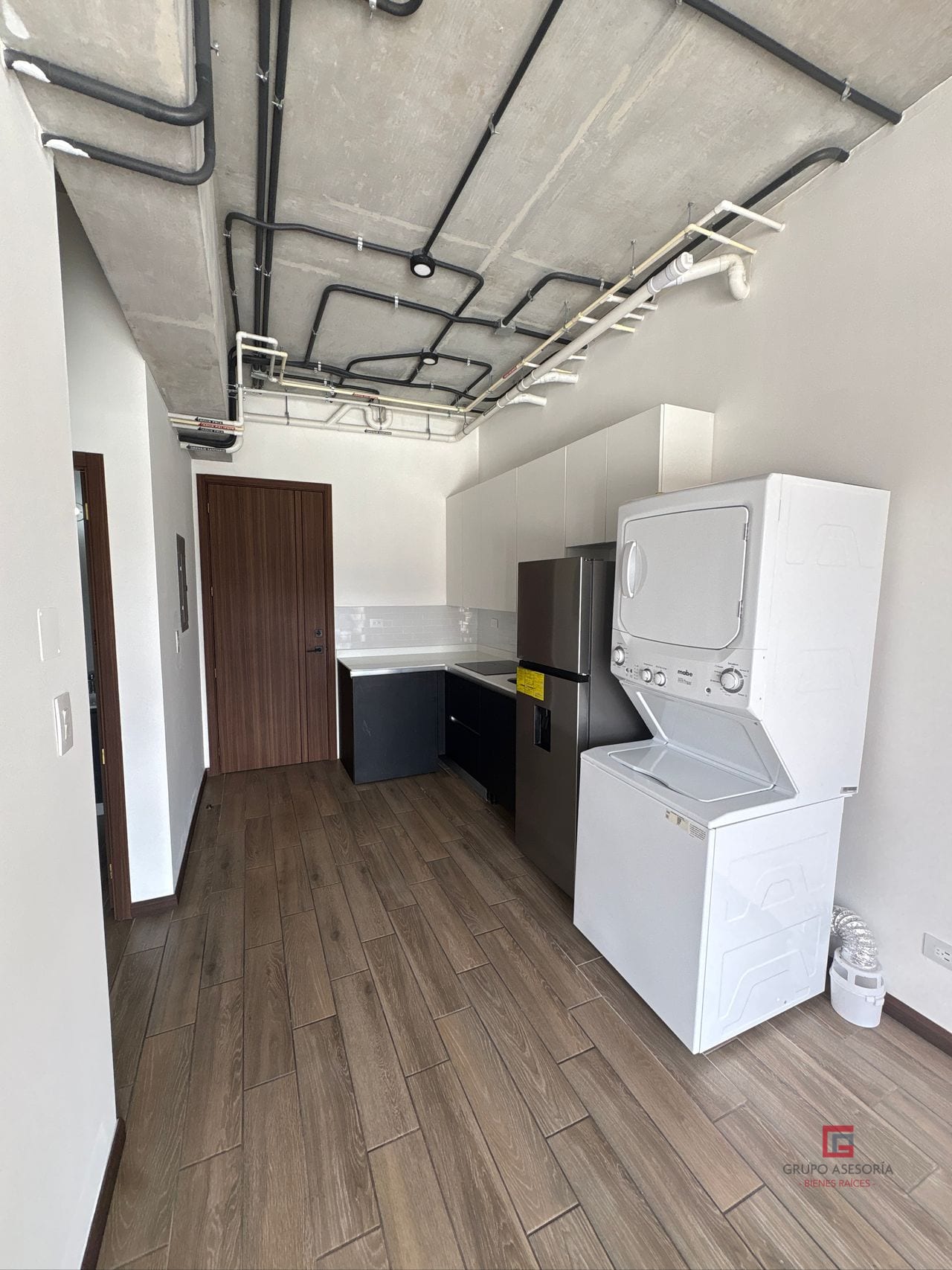 Ubicación privilegiada Apartamento en alquiler zona 4 — Apartamento en Alquiler en Séptimo, Zona 4, Guatemala, Ciudad — foto 2 de 16
