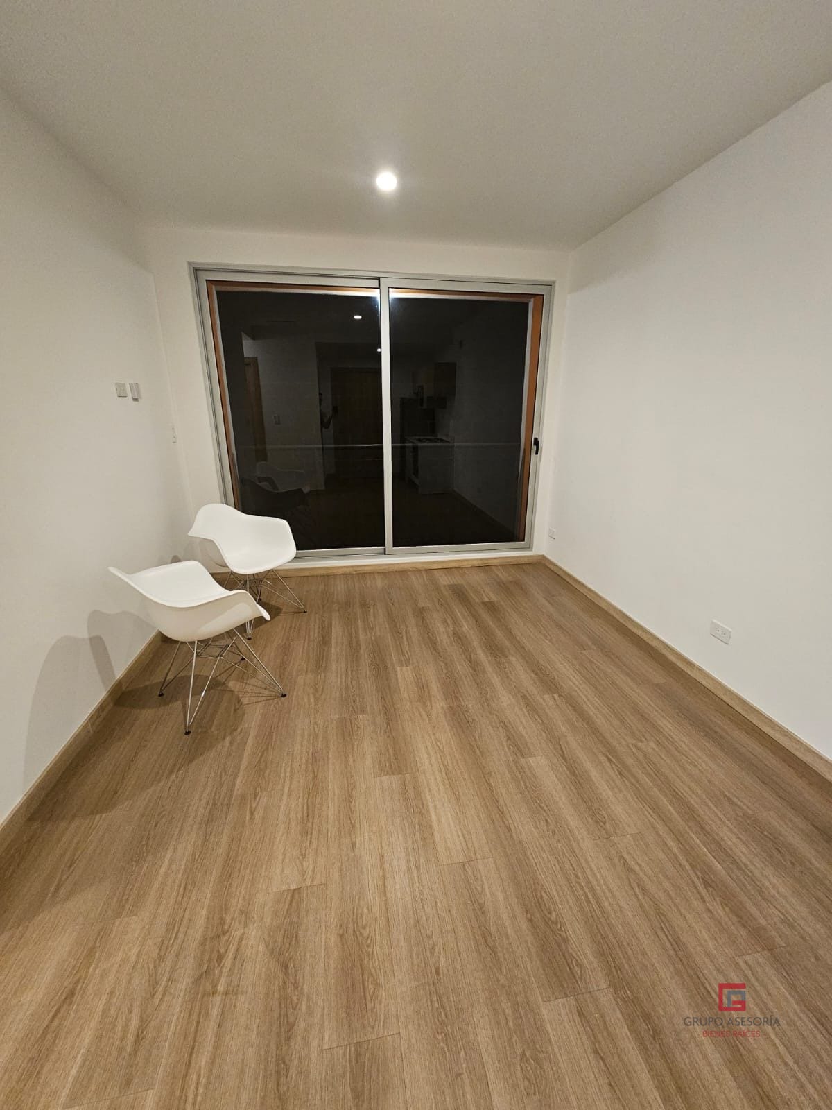 Apartamento en renta Vivo 4 zona 4 — Apartamento en Alquiler en Vivo Zona 4, Zona 4, Guatemala, Ciudad — foto 9 de 10