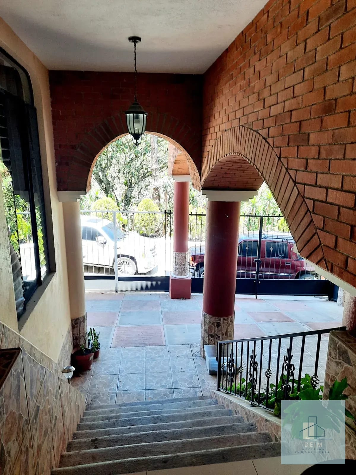 Casa grande con entorno natural agradable — Casa en Venta en Carretera a El Salvador, Guatemala, Ciudad — foto 1 de 17