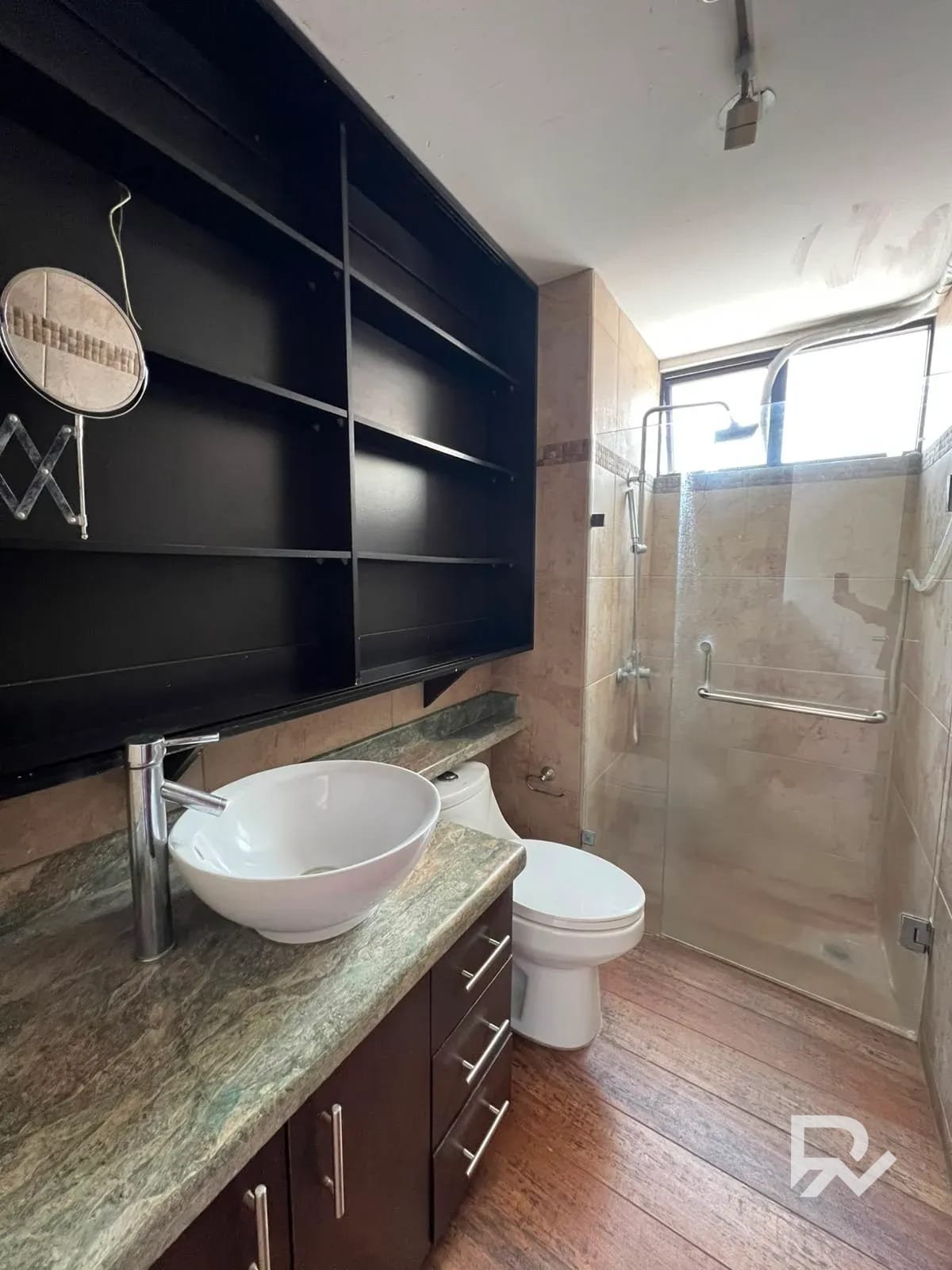 Apartamento en renta en La Villa, Zona 14 Ubicación estratégica — Apartamento en Alquiler en Zona 14, Guatemala, Ciudad — foto 9 de 13