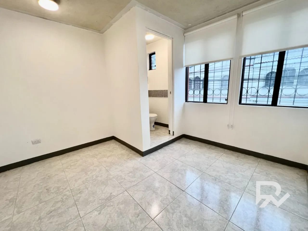 Alquiler de oficinas/clínicas en 1ERA avenida zona 1. — Oficina en Alquiler en Zona 1, Guatemala, Ciudad — foto 5 de 12